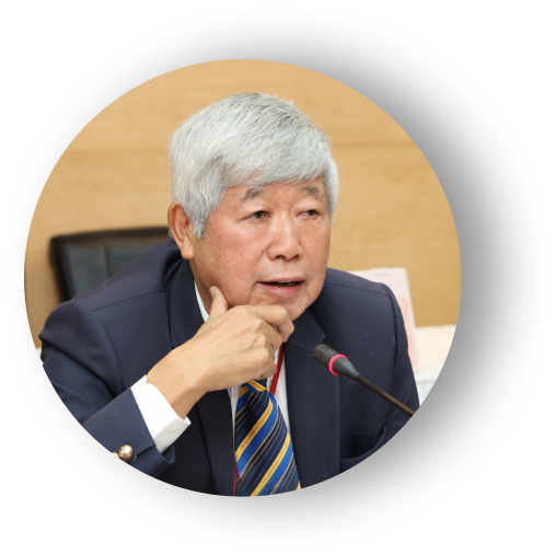 นายแพทย์พินิจ กุลละวณิชย์